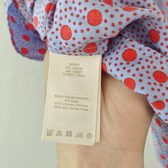 Boden Womens US 4 / UK 8 Carey Polka Dot Silk Blend Pleated Top FB - Picture 9 of 9